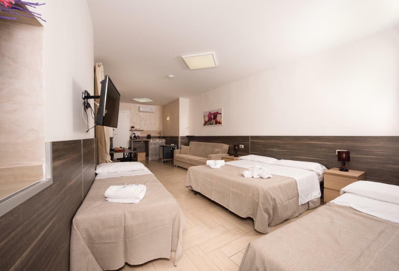 Bed and Breakfast Chiaia Relax Neapol Exteriér fotografie